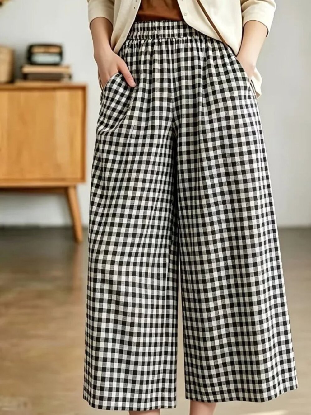 Chisel Plaid Gingham Wide Leg Capri Pants
